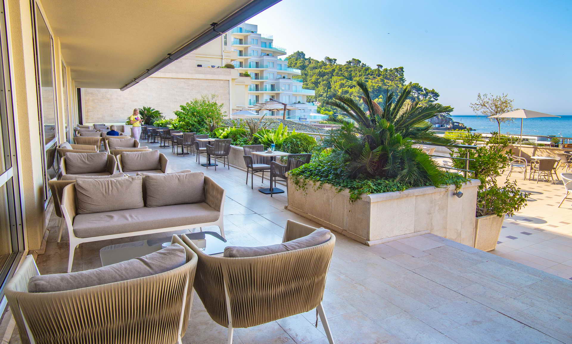 Hotel Palas bar.jpg