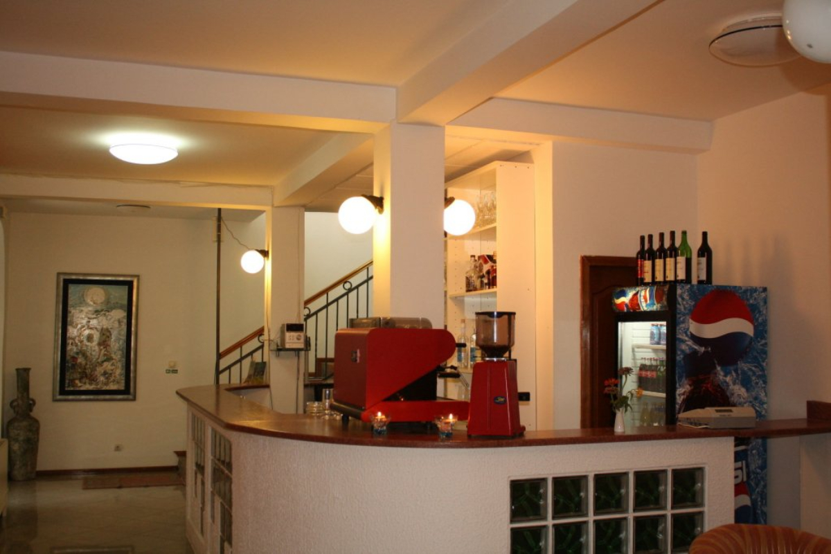 Hotel Danica bar.jpg