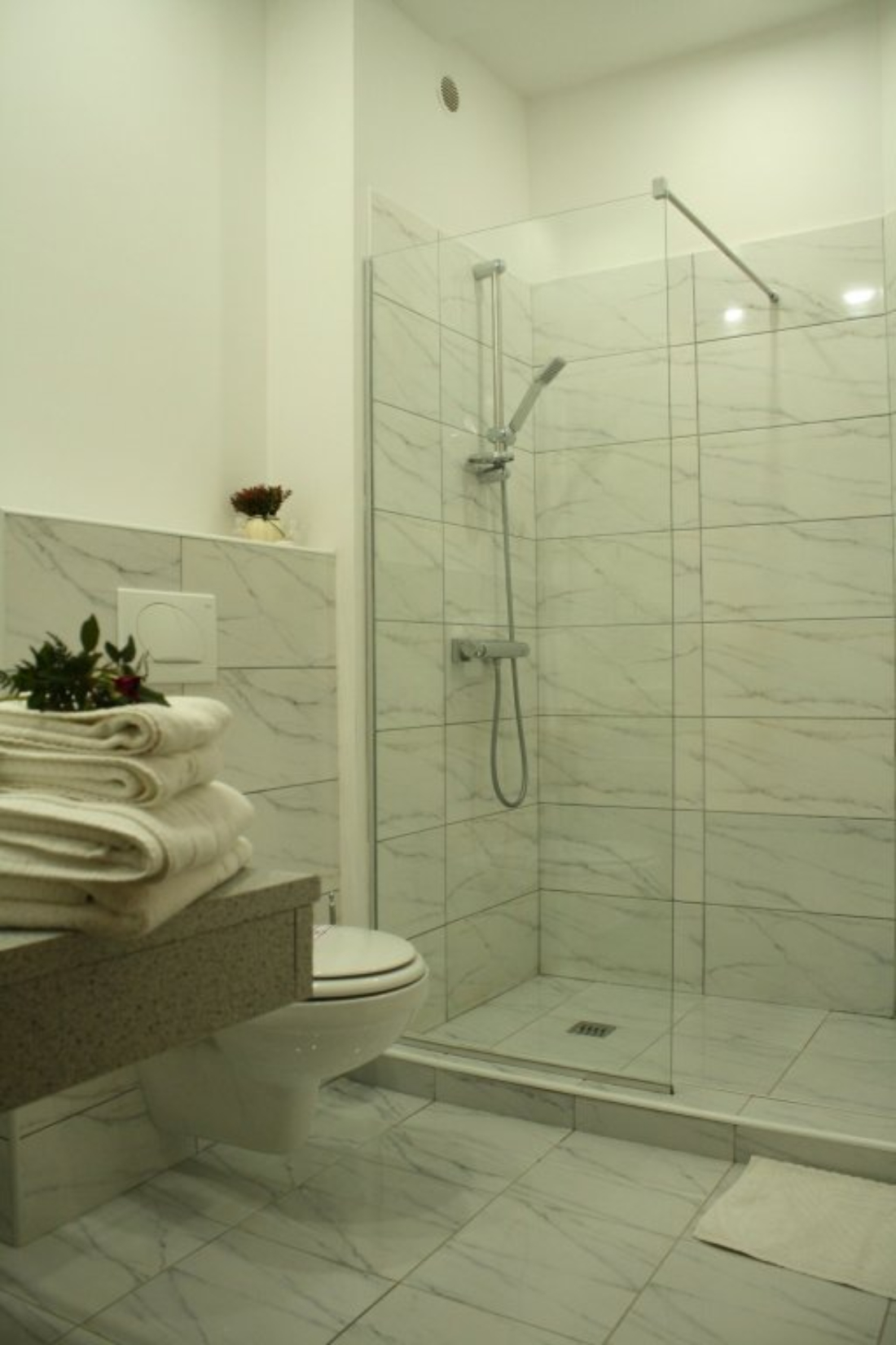 Hotel Danica izgled kupatila.jpg