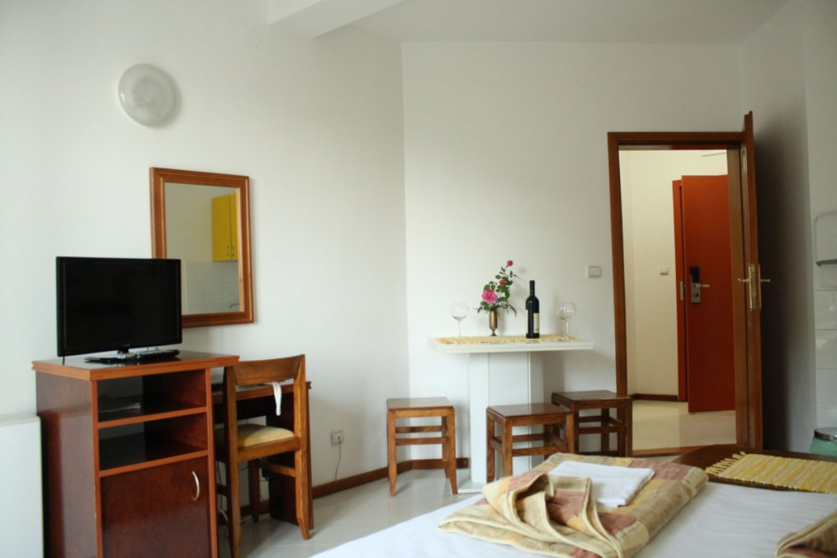 Hotel Danica lux soba.jpg