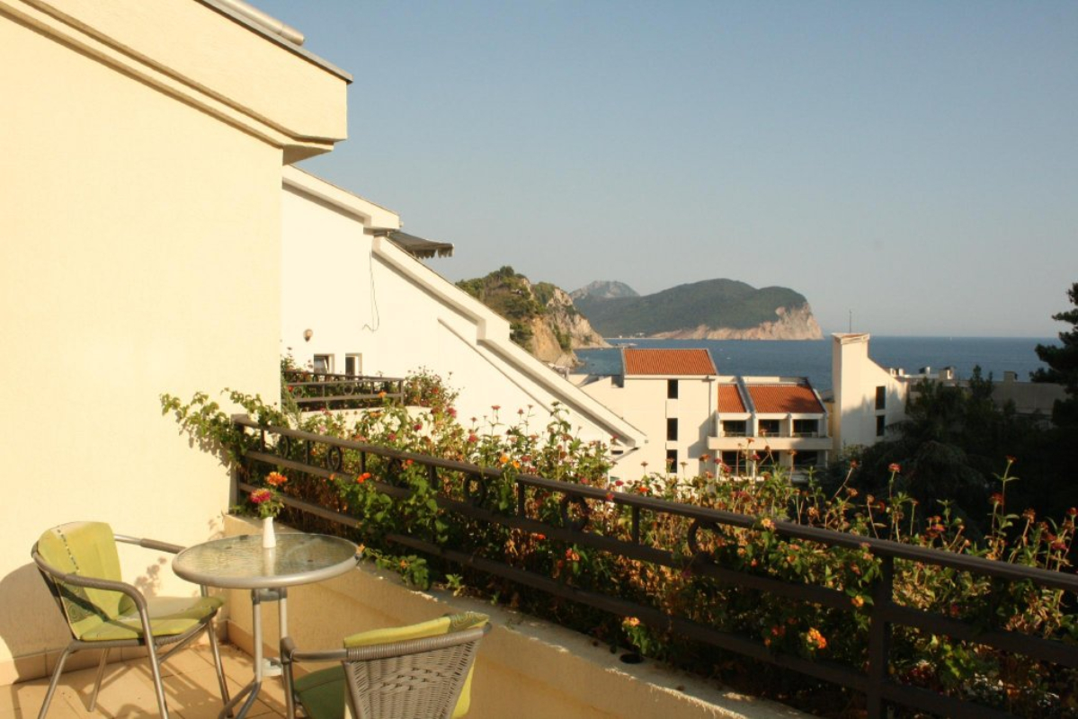 Hotel Danica terasa lux sobe.jpg