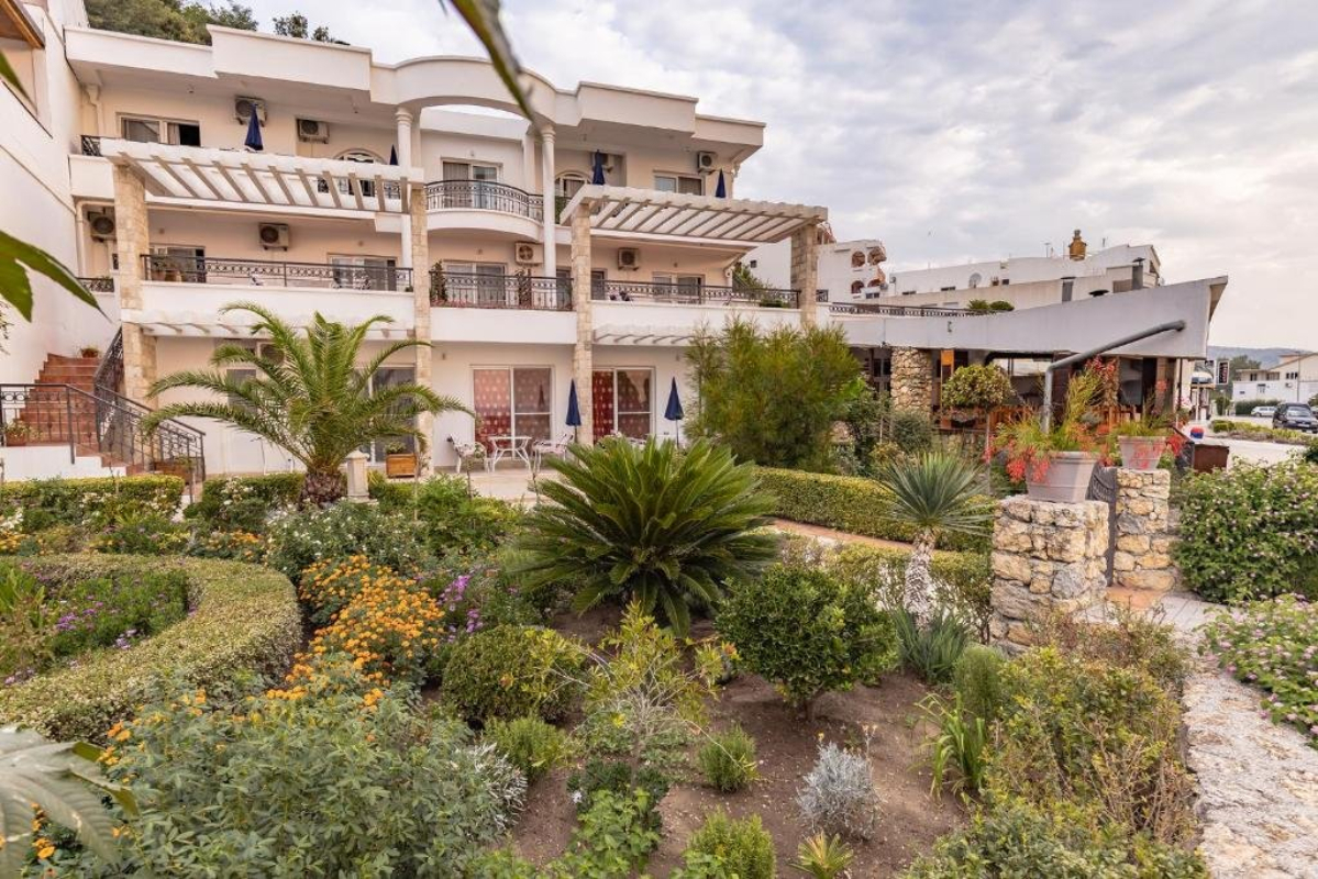 Adriatic Apartmnet izgled hotela.jpg