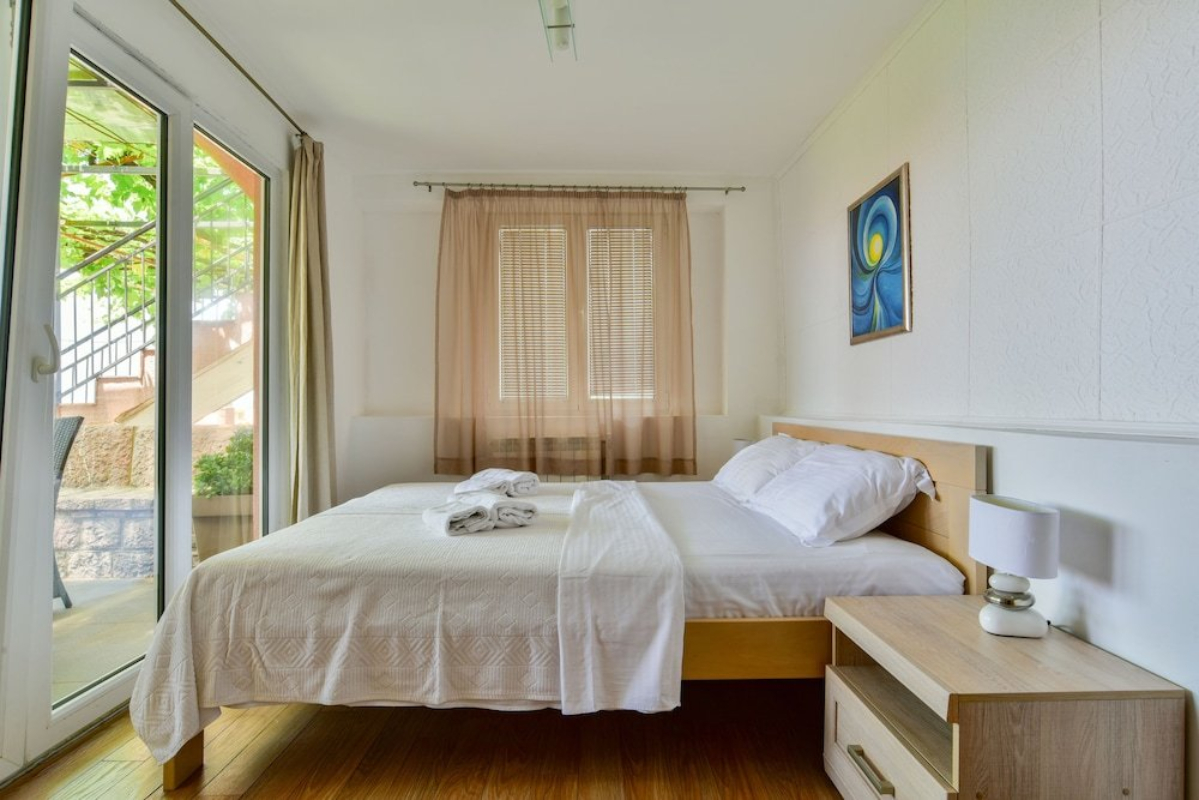 Apartments Kentera spavaća soba.jpg