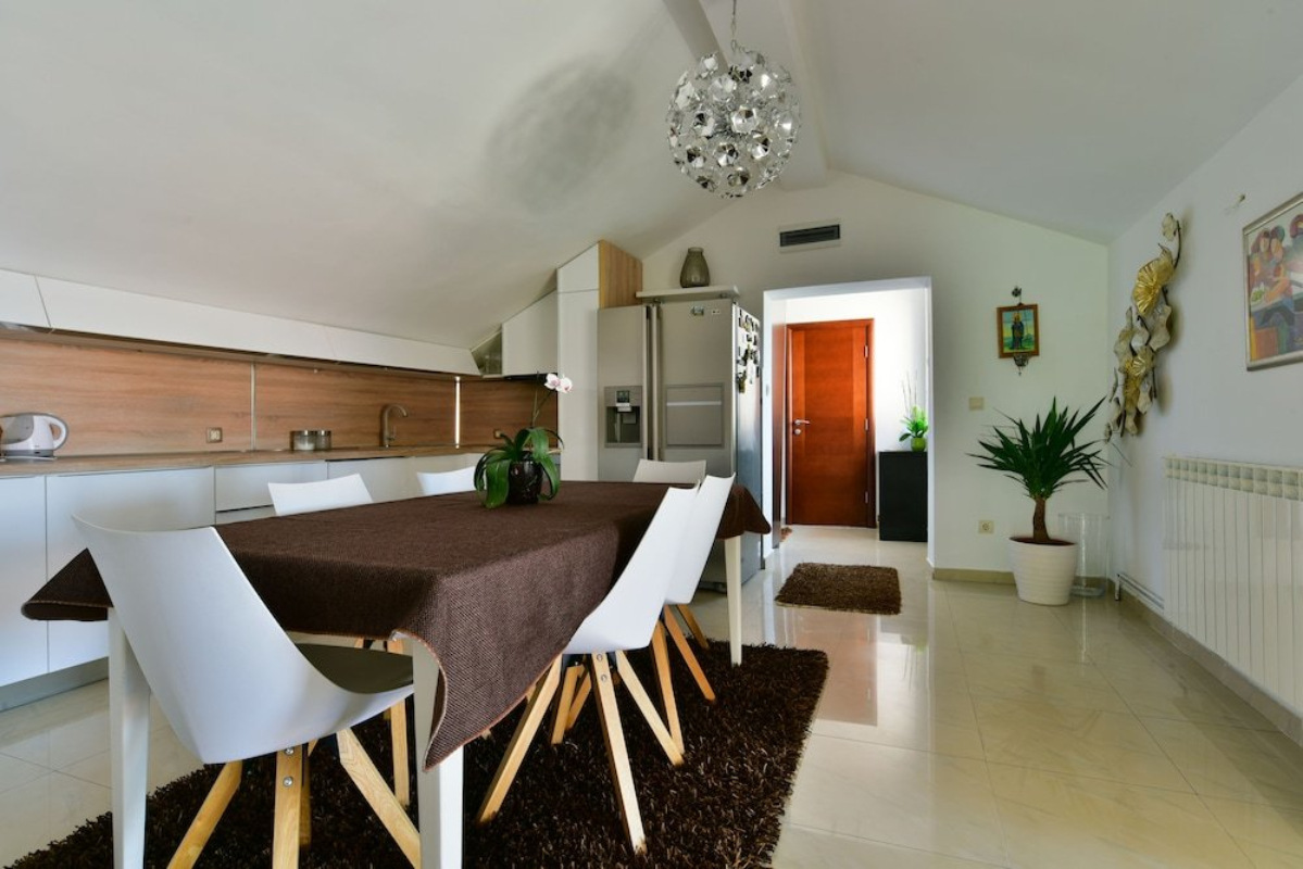 Apartments Kentera trpezarija.jpg