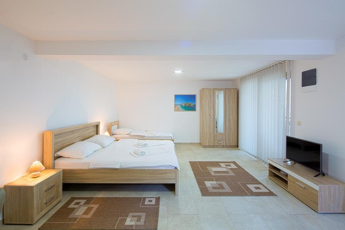 Apartments Jovan trokrevetni studio.jpg