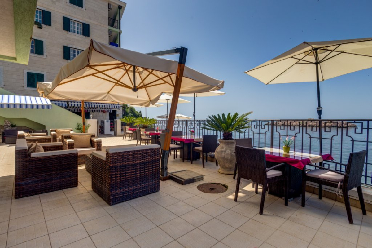 Montesan Apartments izgled terase.jpg