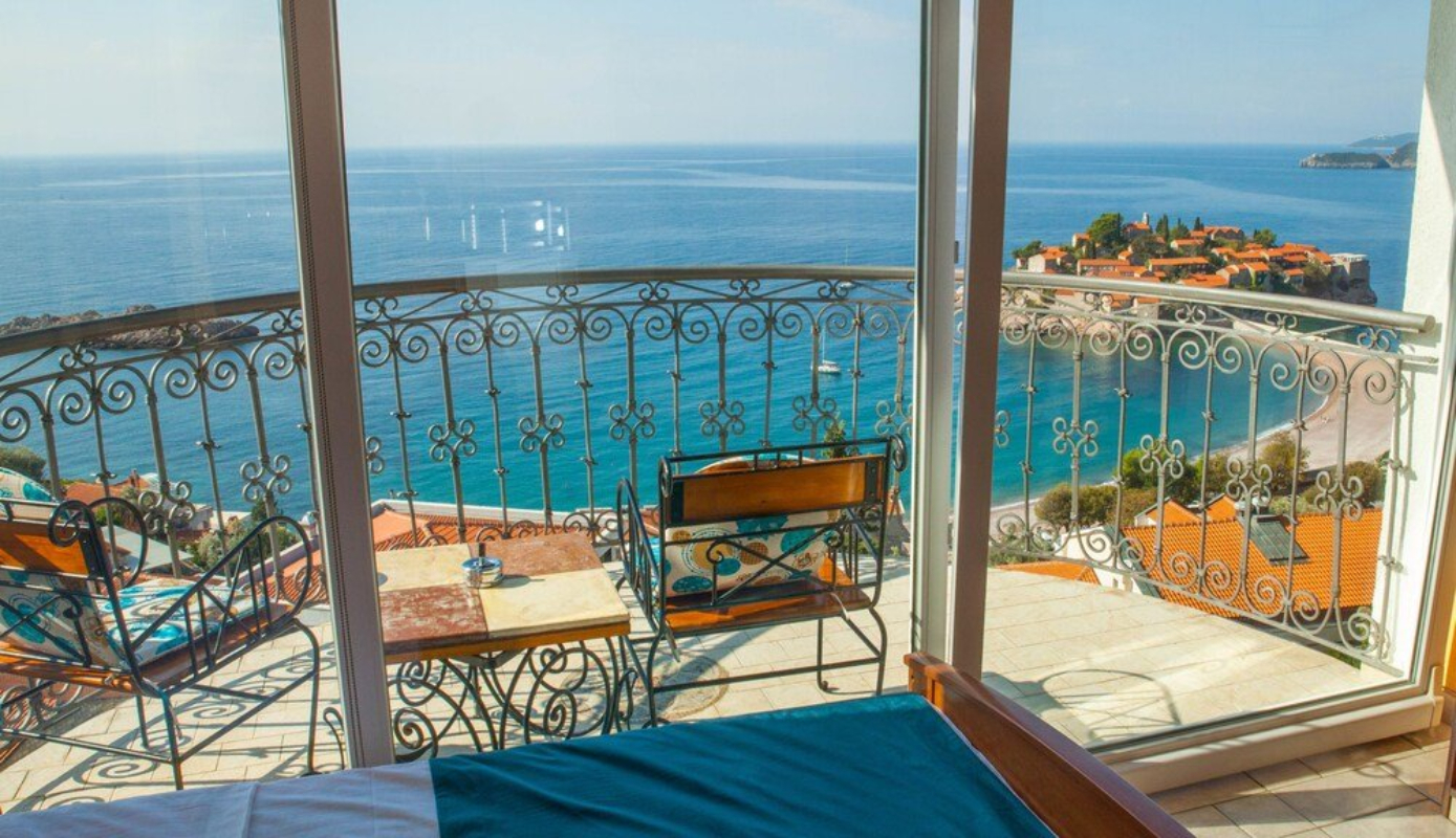 Edelweiss Apartments balkon.jpg
