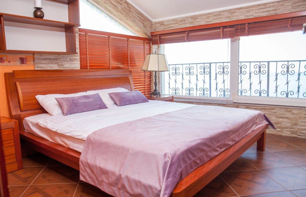 Edelweiss Apartments spavaća soba apartmana.jpg