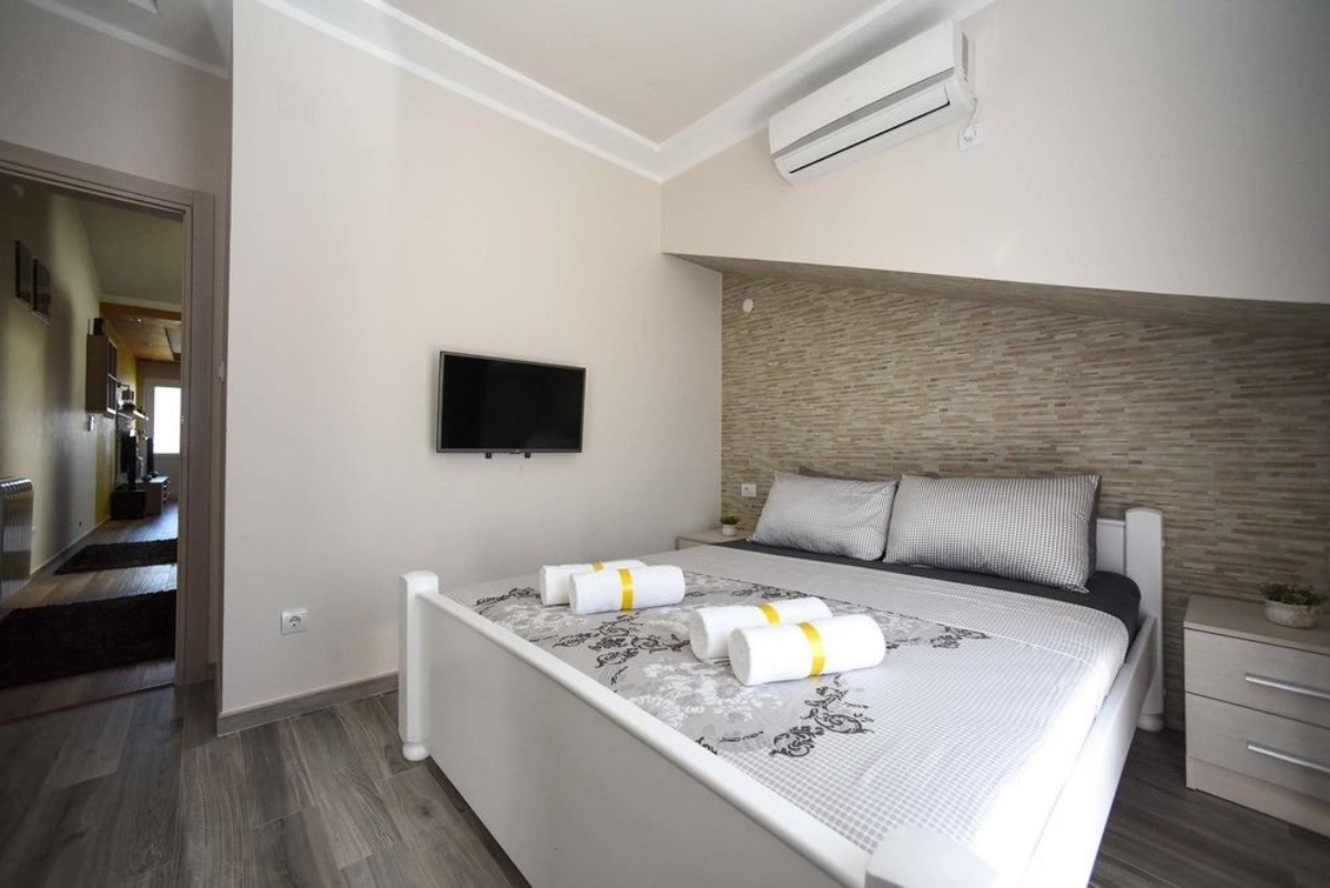 D&D apartments spavaća soba apartmana.jpg
