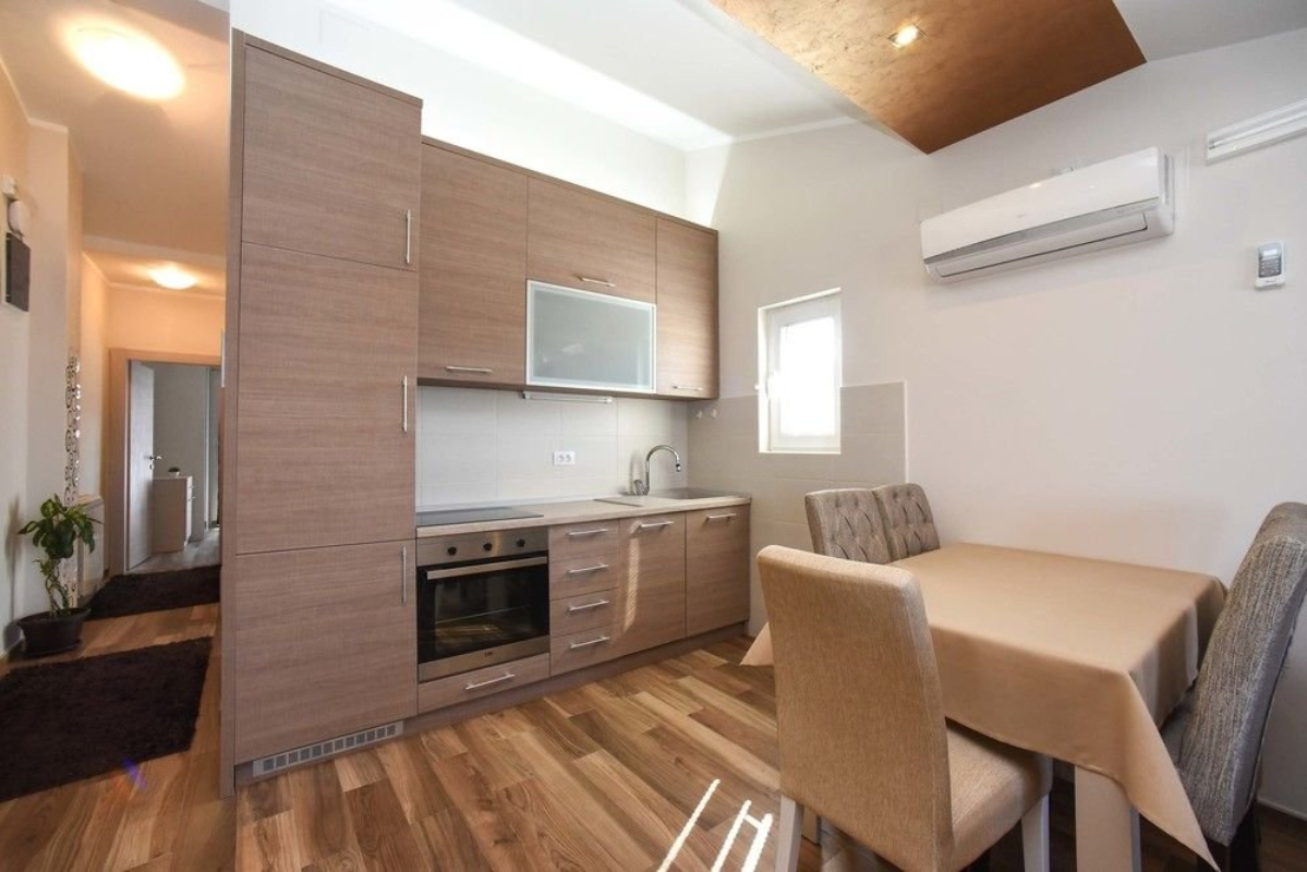 D&D apartments trpezarija apartmana.jpg