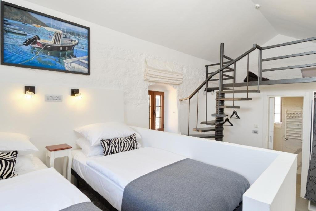 Apart hotel Zebra izgled deluxe sobe.jpg
