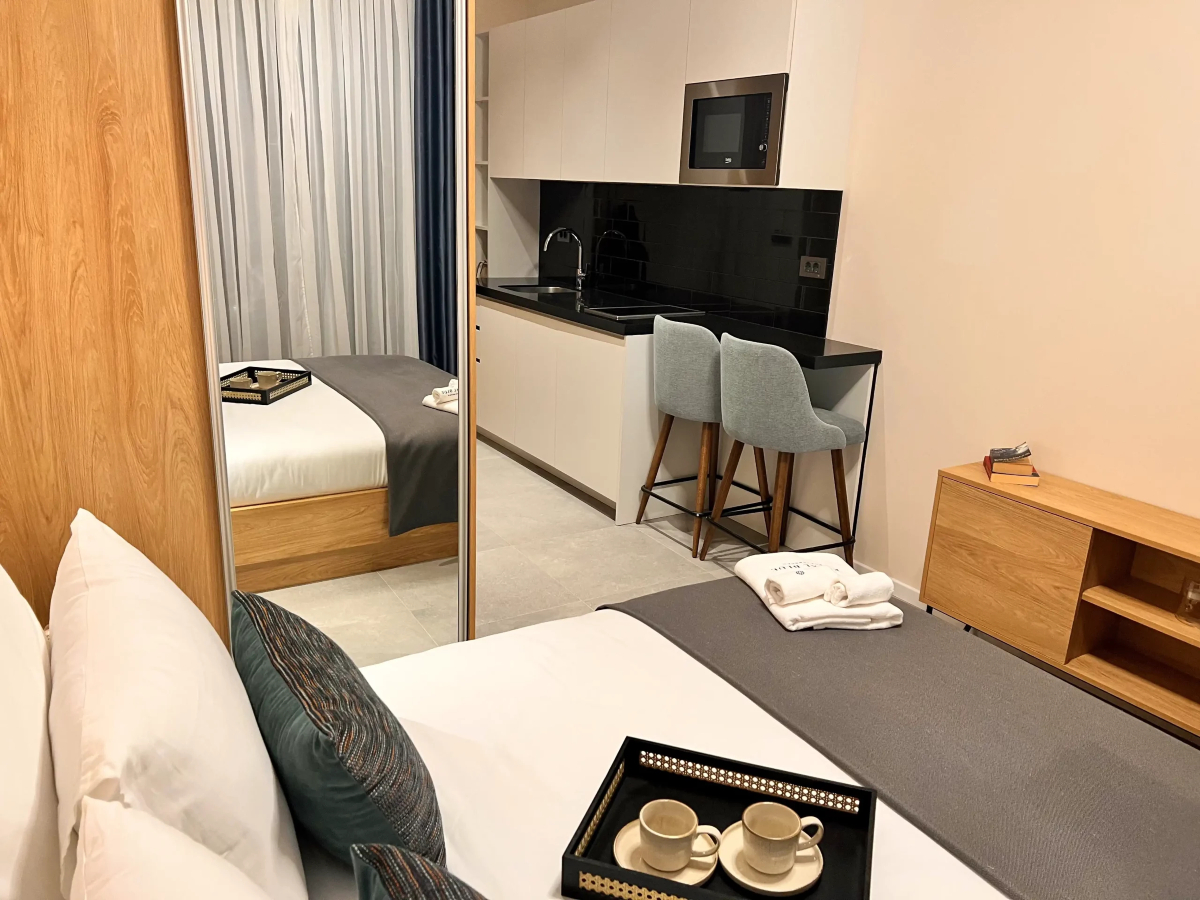 Royal Blue Resort & Residences izgled studija (1).jpg