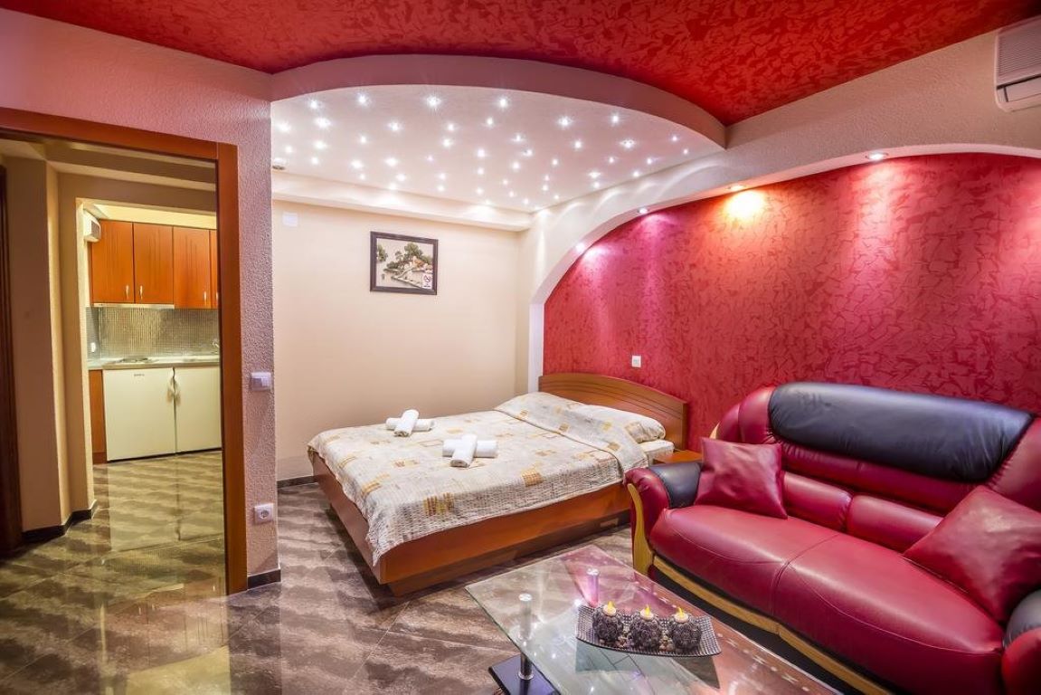 Hotel Villa Dislievski-Deluxe soba.jpg