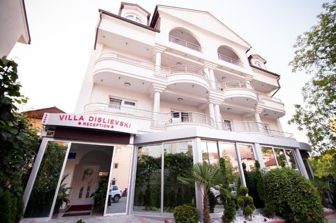 Hotel Villa Dislievski-Ulaz u hotel.jpg