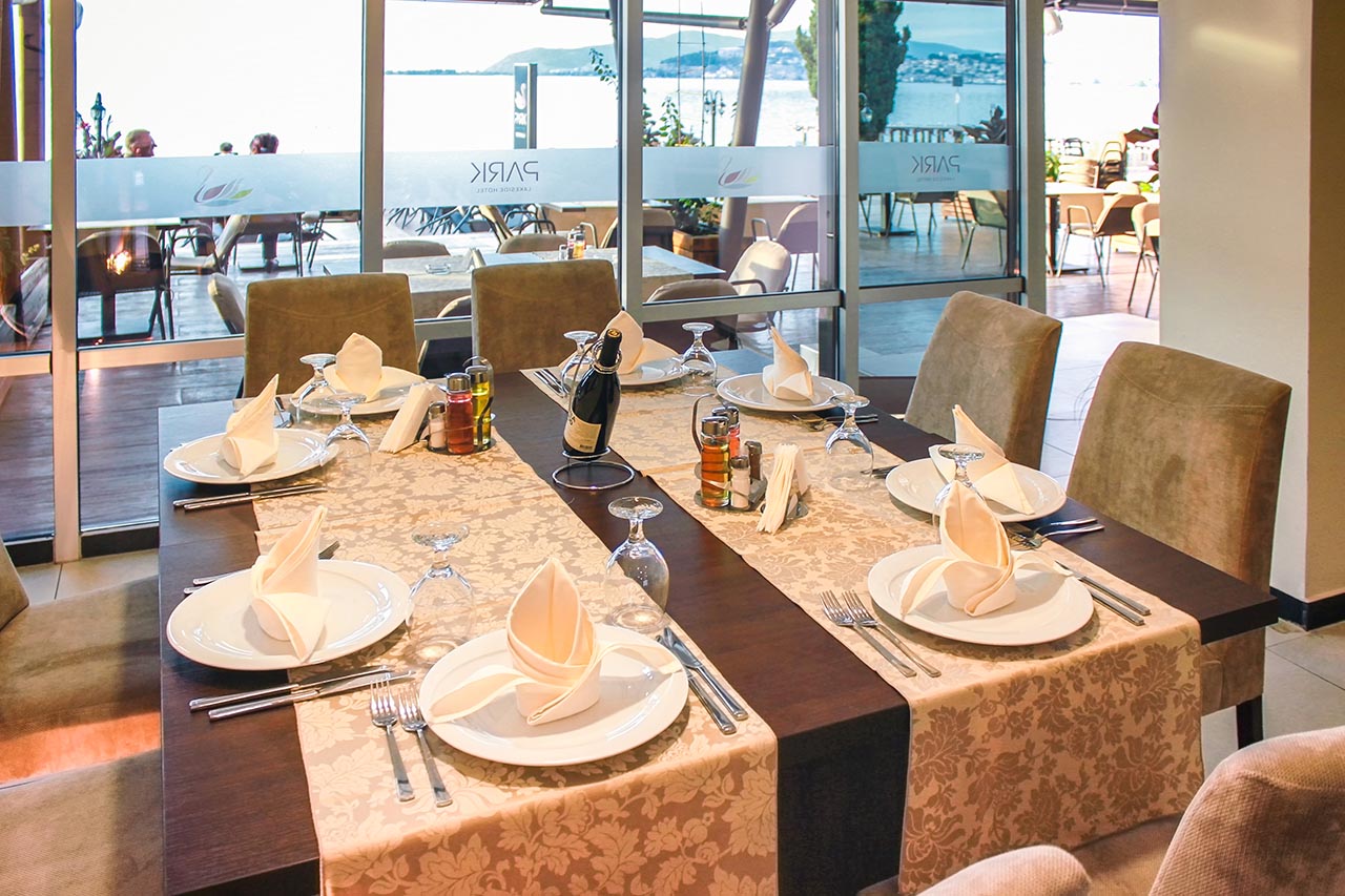 Park Lakeside Ohrid-Restoran.jpg