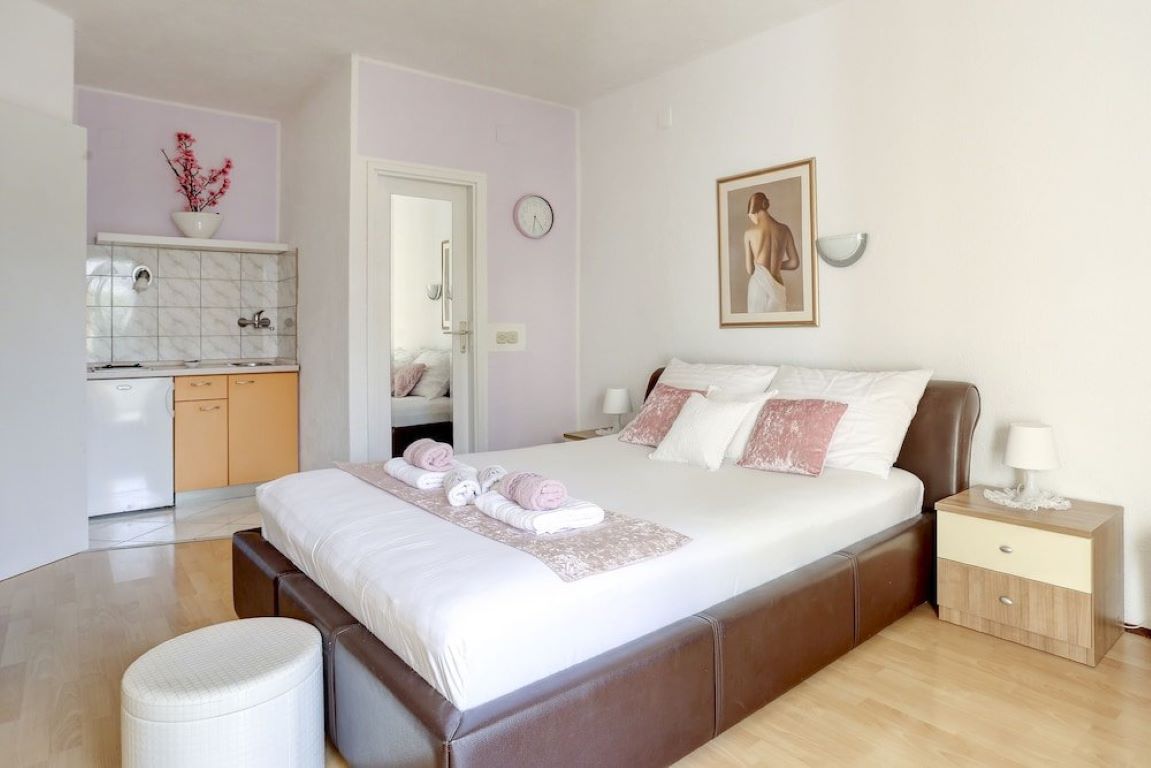 Apartments Bubalo Hvar-Studio.jpg