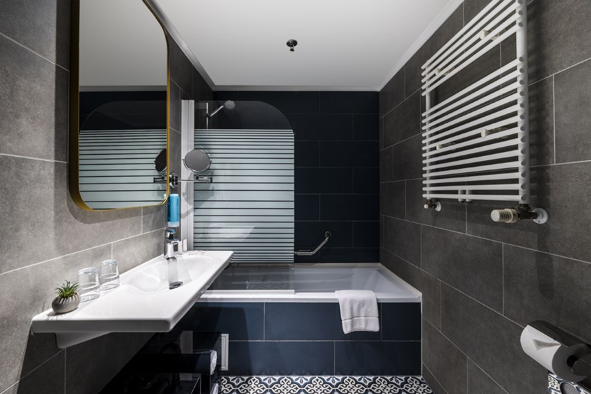alta moda fashion hotel-kupatilo.jpg