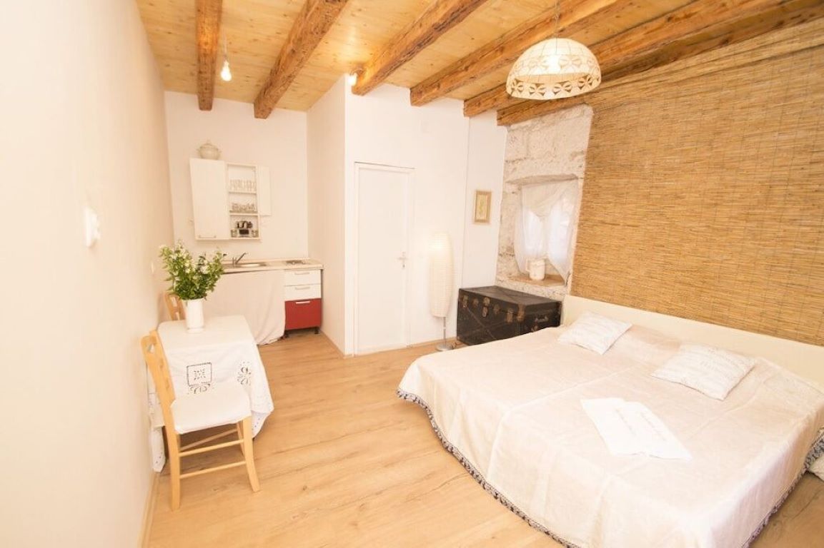 Apartments Stelina-Klasik studio.jpg