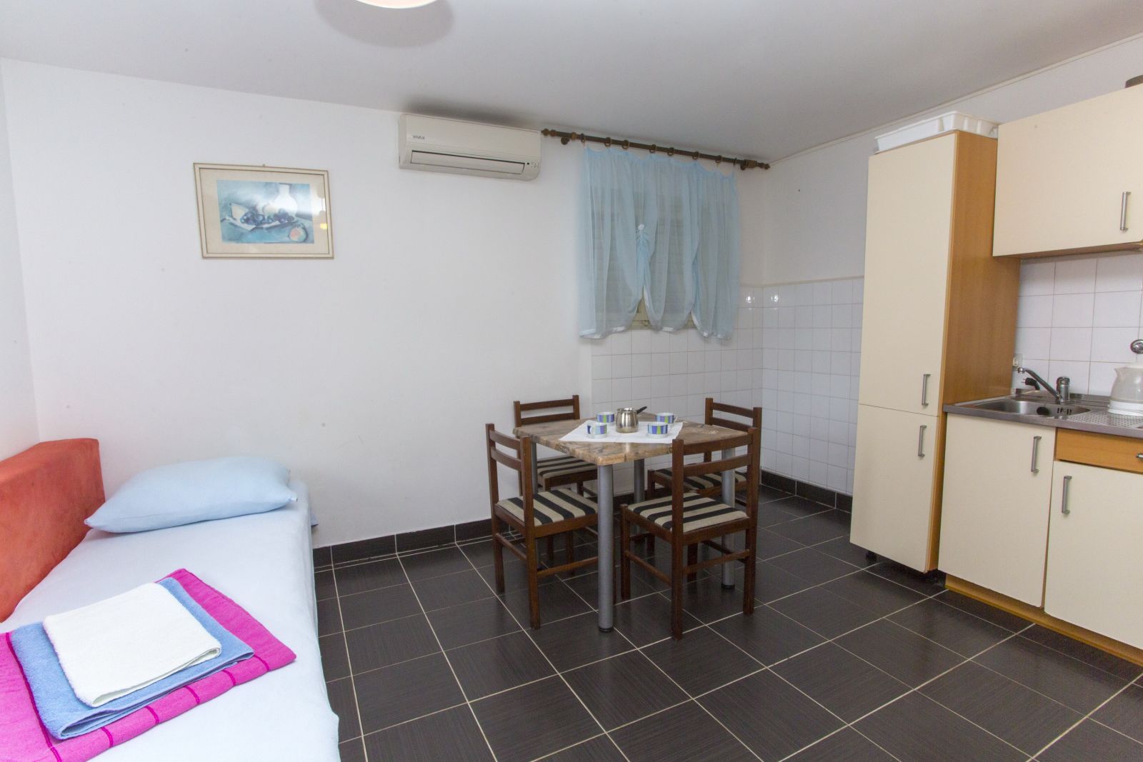 Apartmani Villa Dvorski-Apartman prizemlje dnevna soba.jpg
