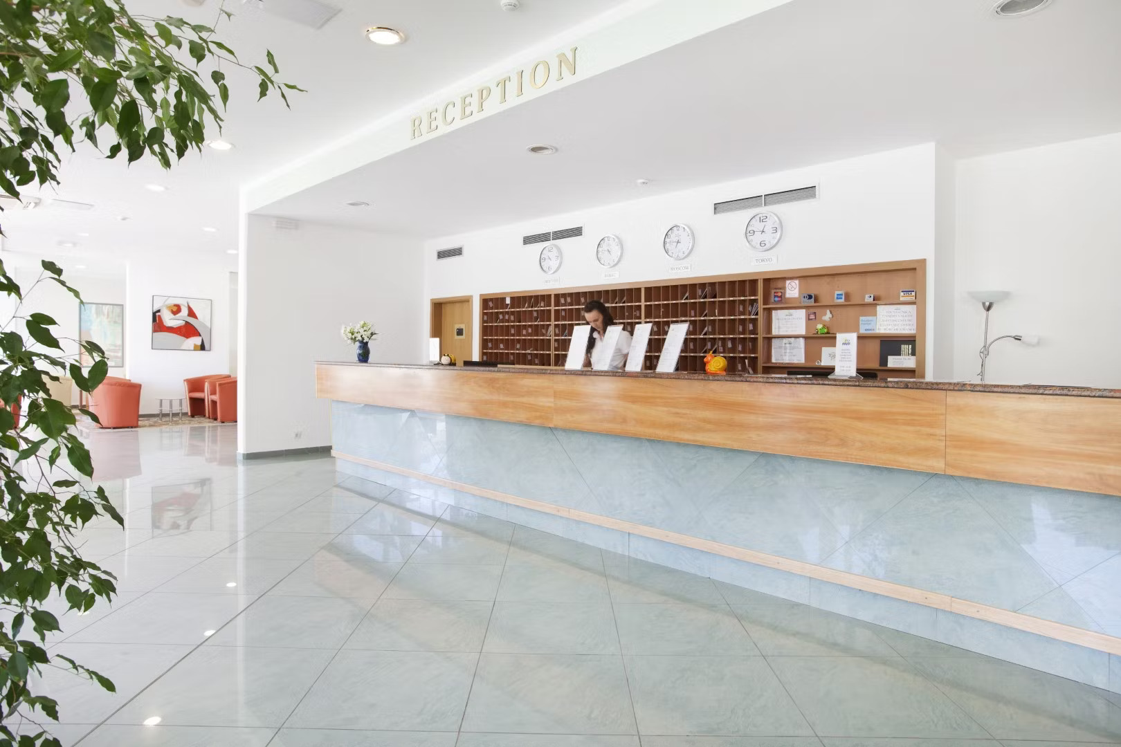 Narcis Hotel-Recepcija.jpg