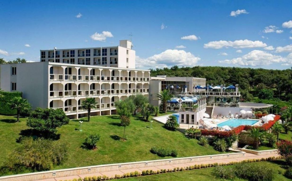 Gran Vista Plava Laguna-Kompleks hotela.jpg