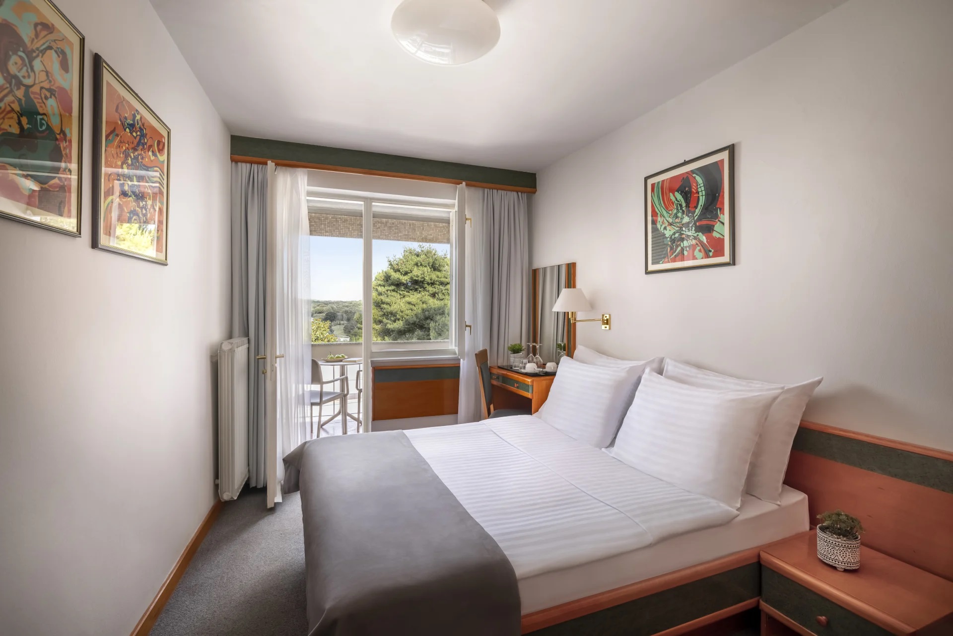 Maistra Select Pineta Hotel-Standardna soba basic.jpg