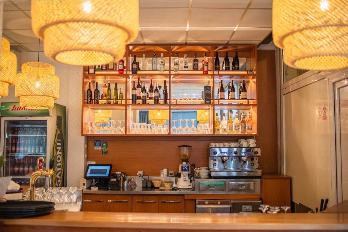 Hotel Mediteran-Lobby bar.jpg