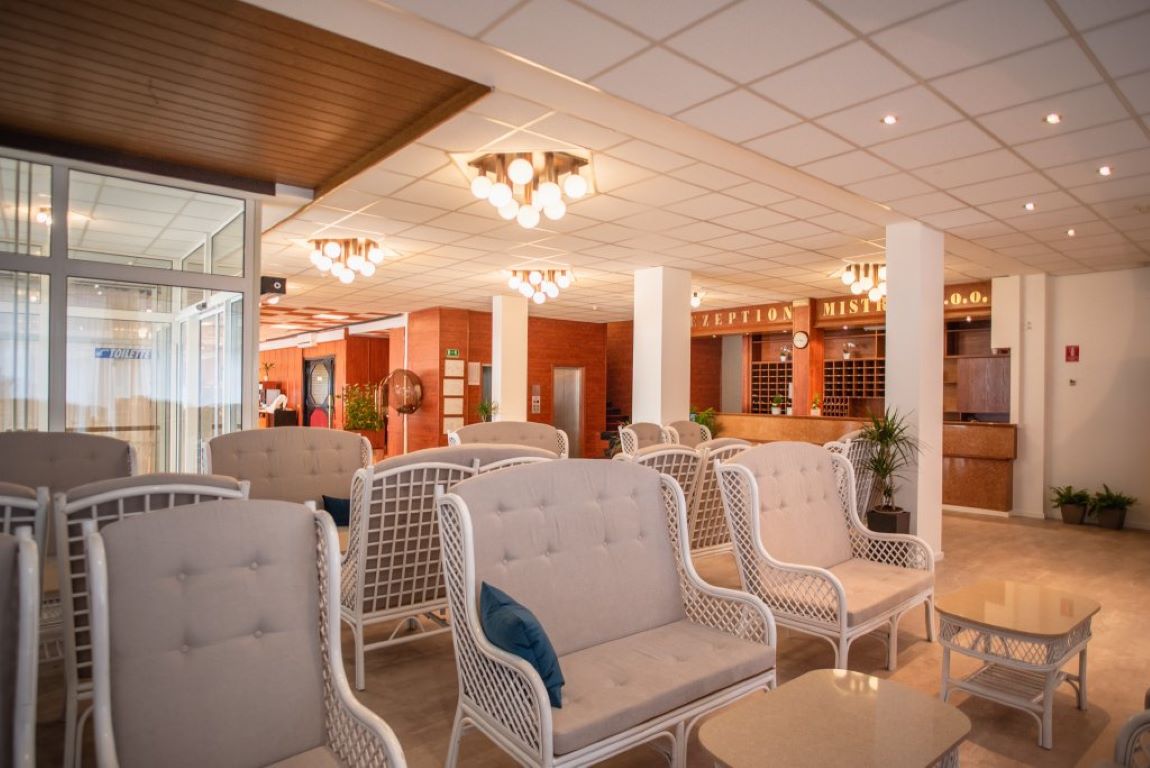 Mediteran Hotel-Lobby.jpg
