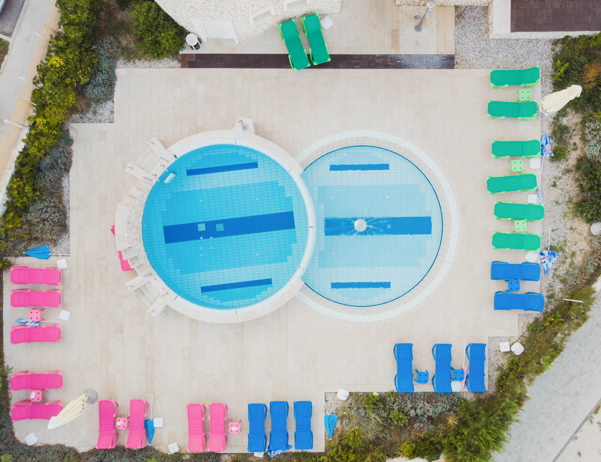 Family Hotel Pagus-Deciji bazeni.jpg