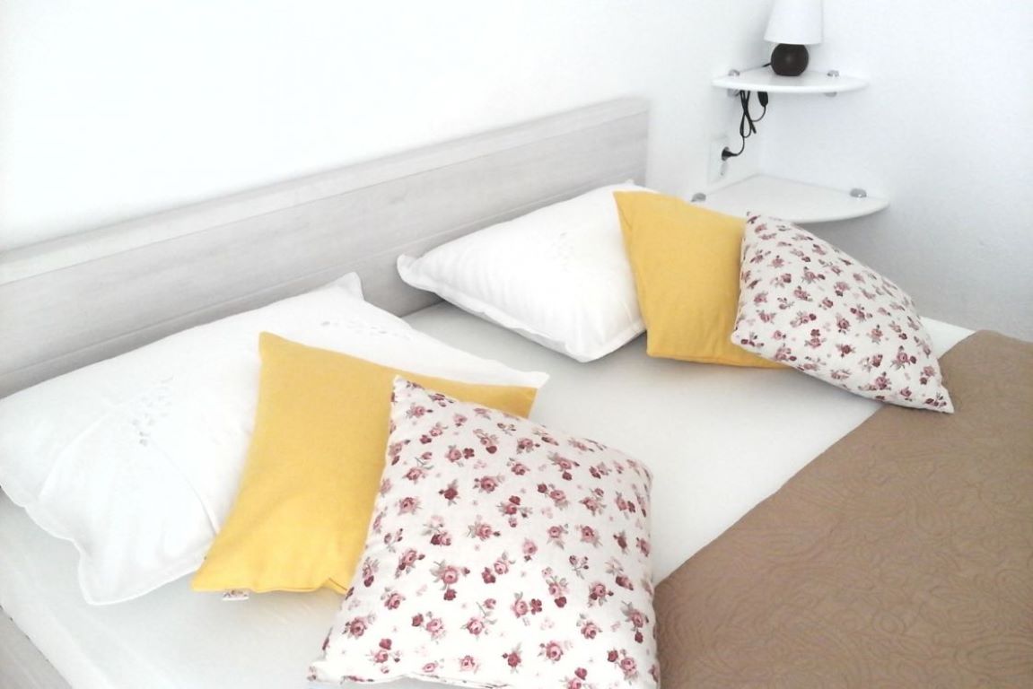 Apartmani Teo-Standardna soba.jpg