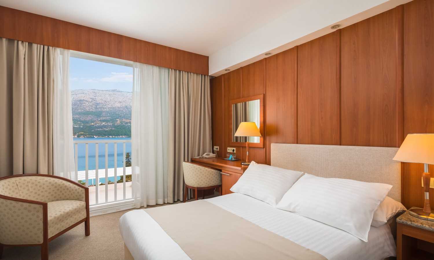 Marko Polo Hotel by Aminess-Standardna soba.jpg