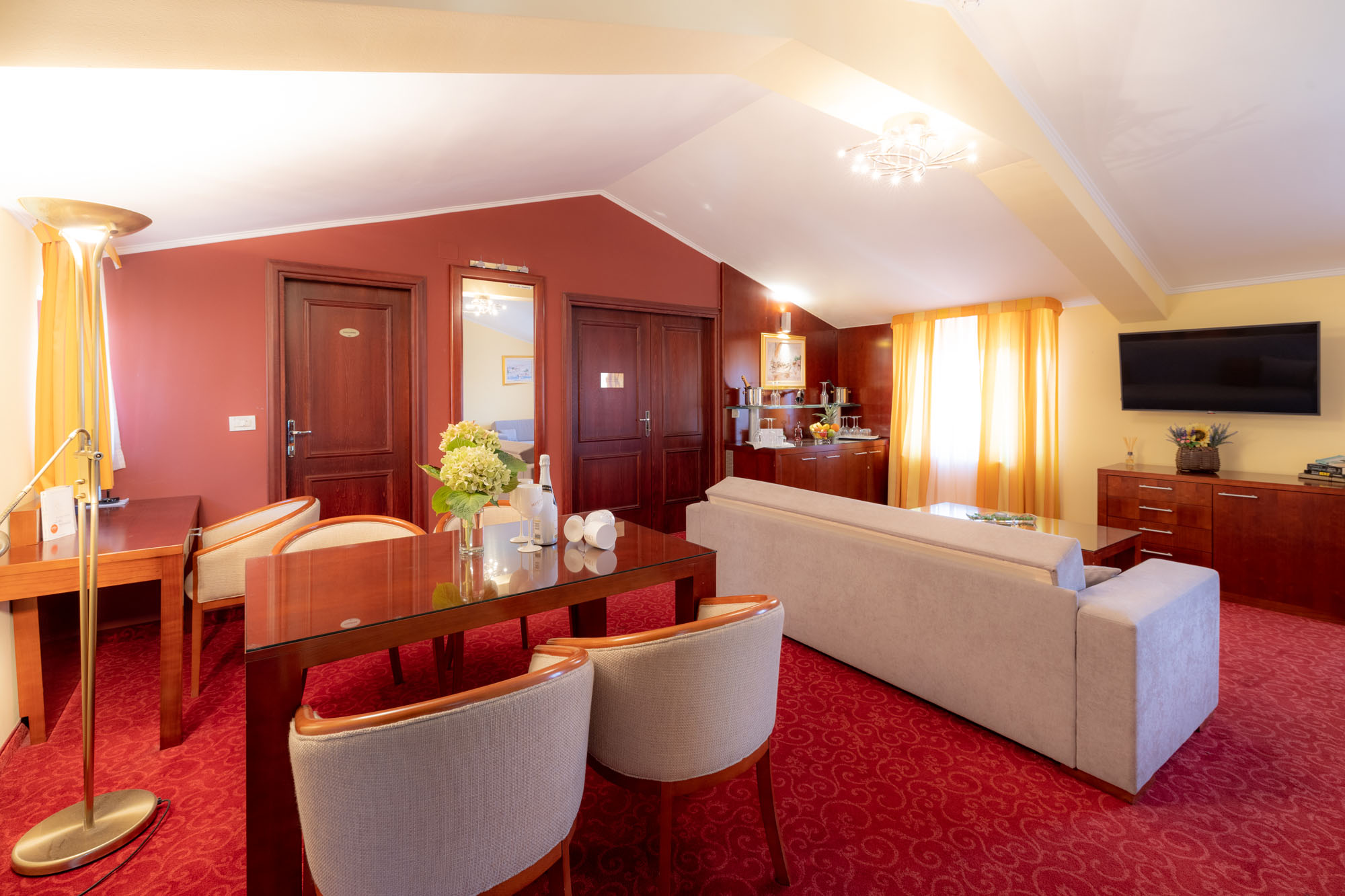 Villa Riva Makarska-Superior suite.jpg
