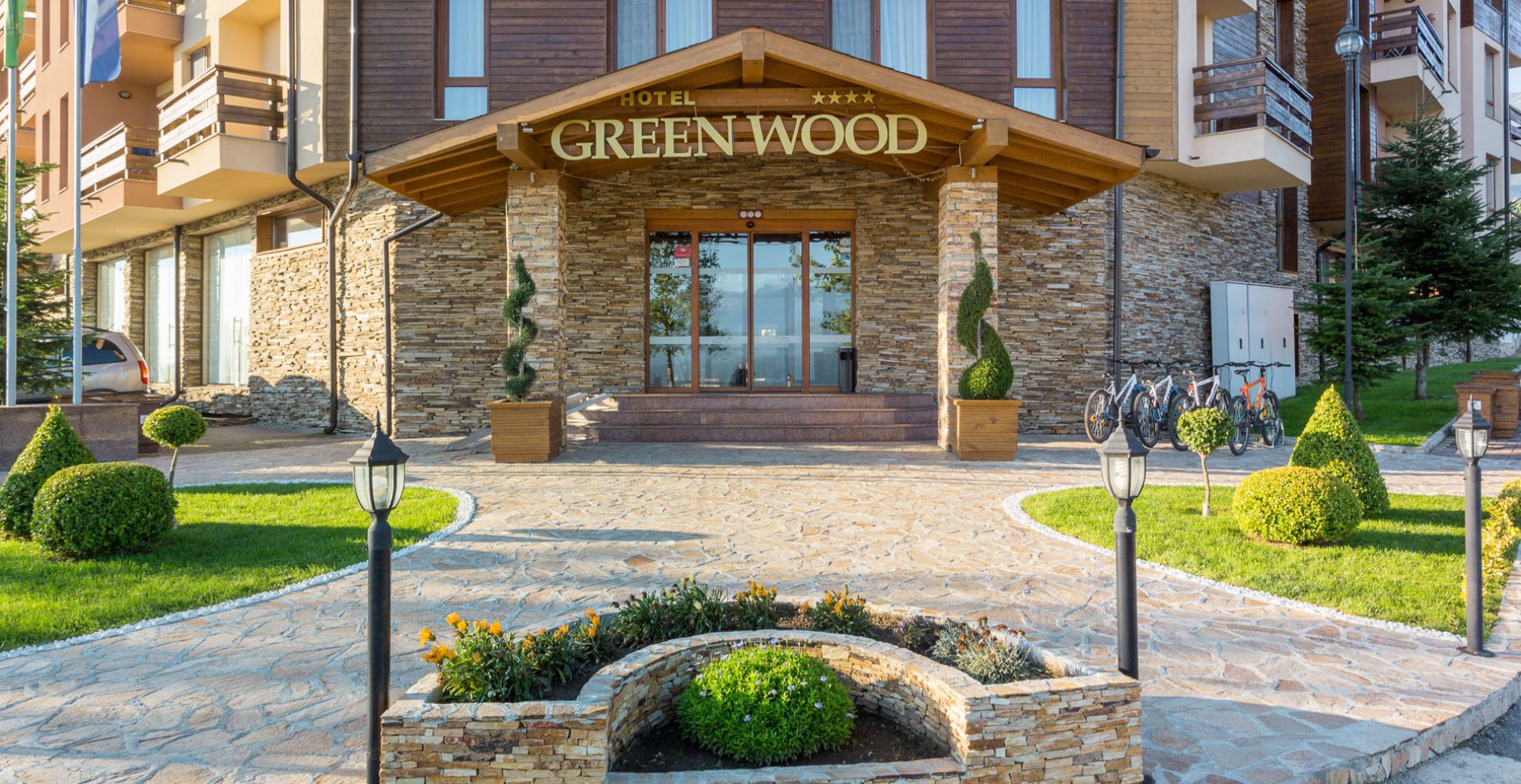 Hotel Green Wood-Ulaz u hotel.jpg
