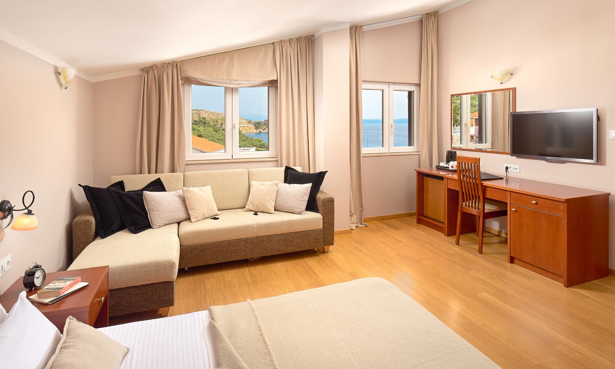 Hotel Villa Andrea-Klasicna trokrevetna soba.jpg