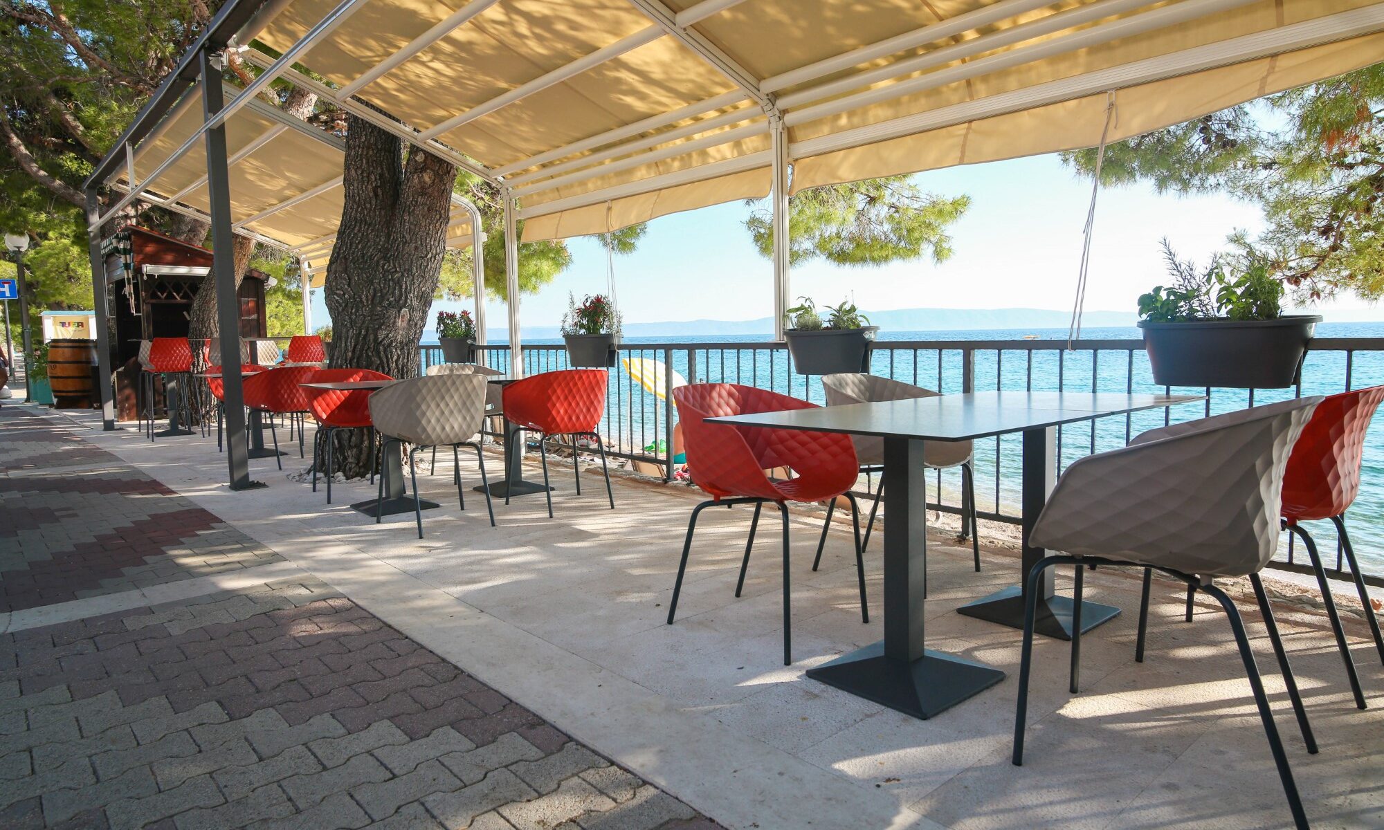 Hotel Villa Andrea-Terasa restorana.jpg