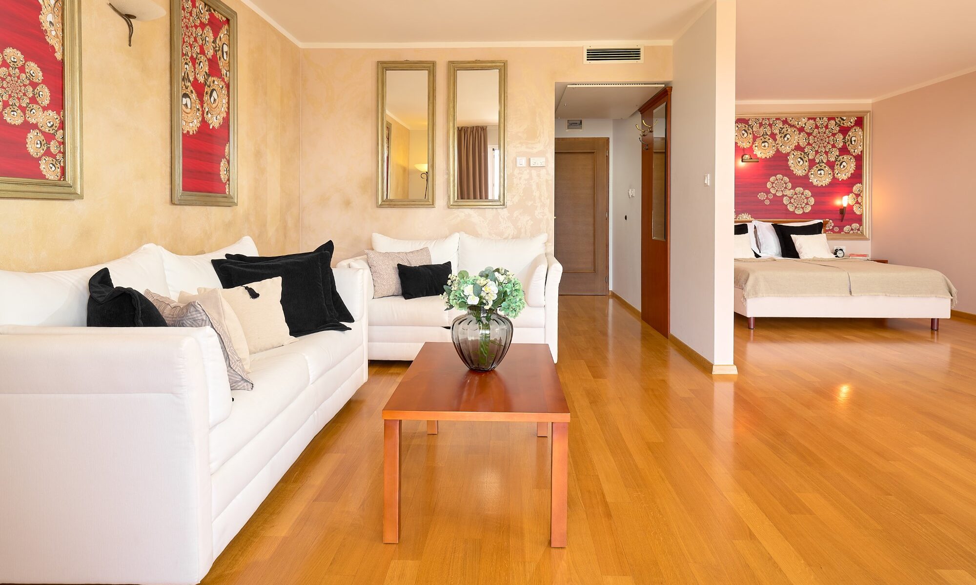 Villa Andrea-Deluxe junior suite.jpg