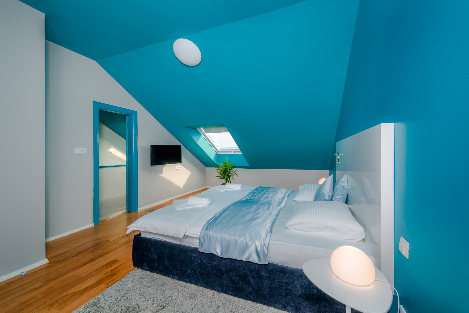 Villa Azzurra-Deluxe dvosoban apartman spavaca soba.jpg