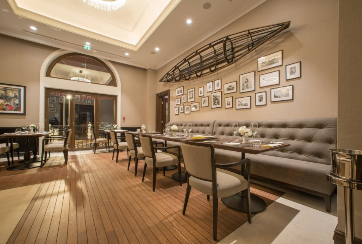 Boutique hotel La Roche izgled restorana.jpg