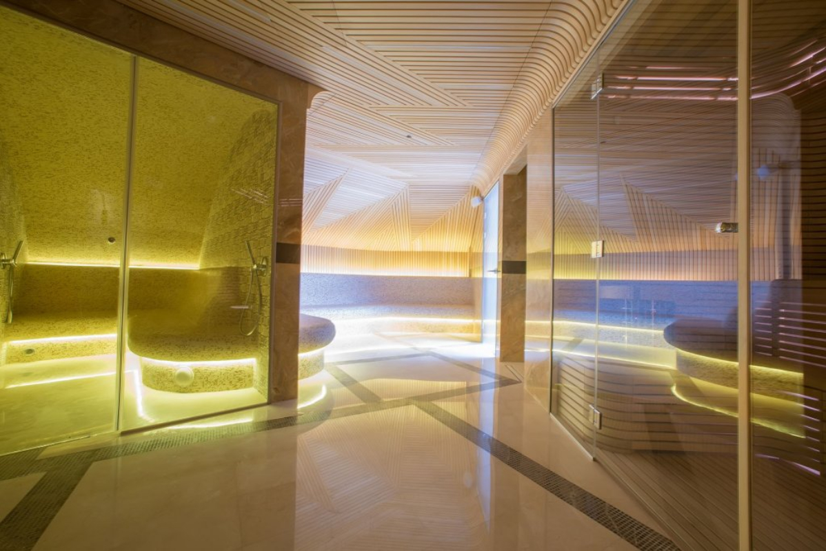 Boutique hotel La Roche spa centar.jpg