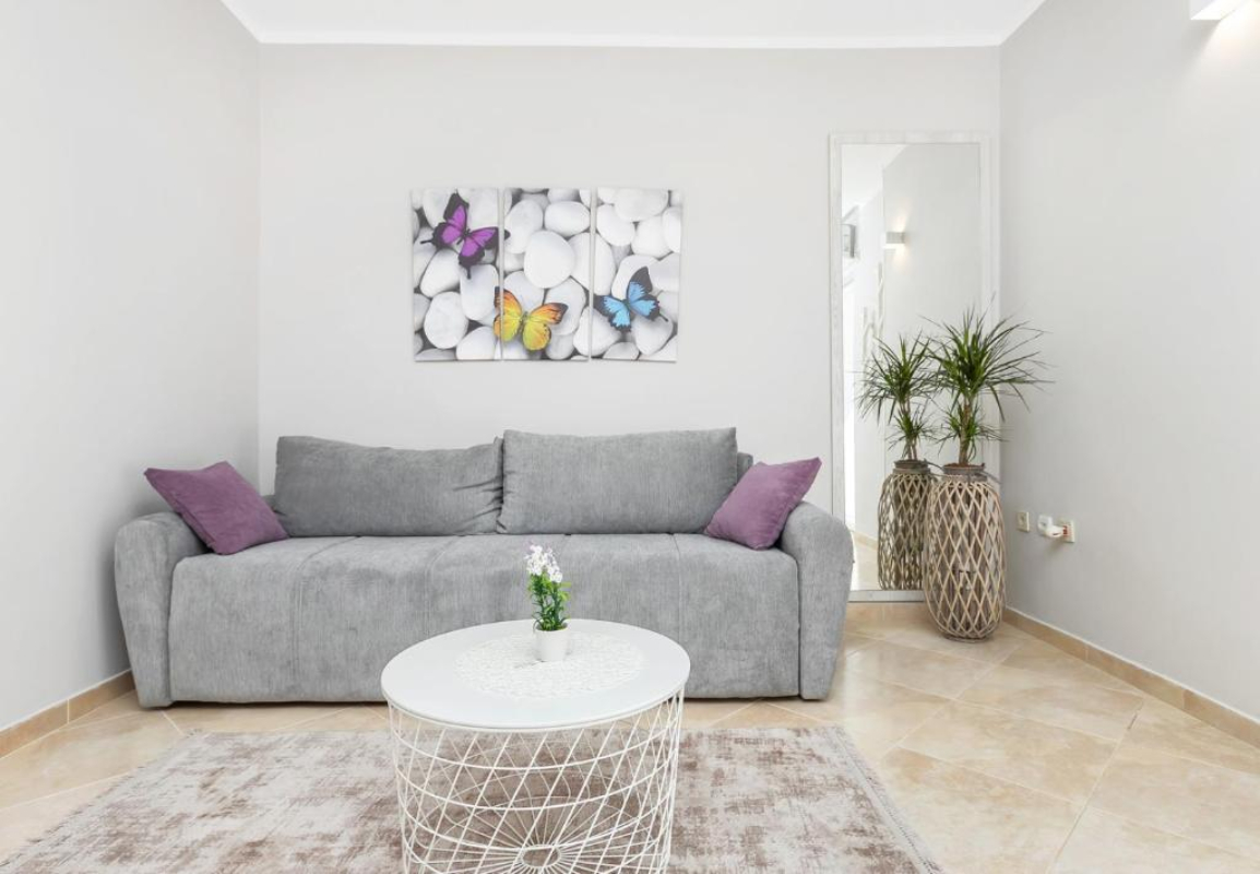 Apartments Marilu spfa u apartmanu.jpg