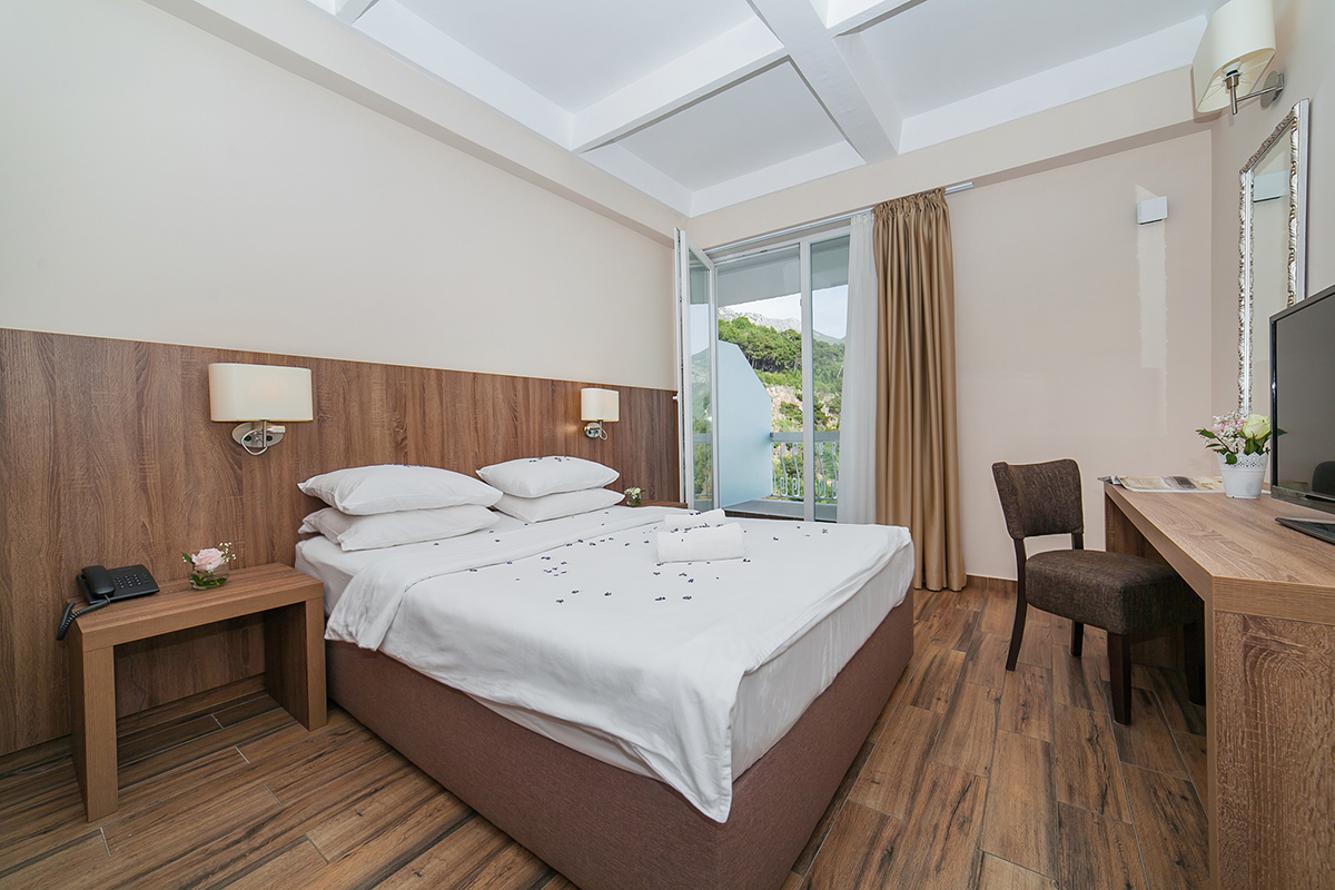 Hotel Sato standardna soba.jpg