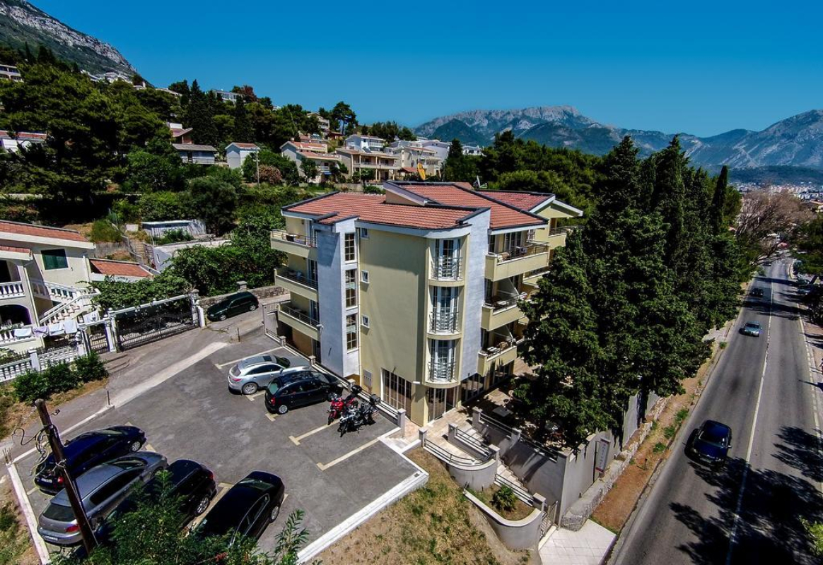 Villa Antivari izgled od spolja.jpg