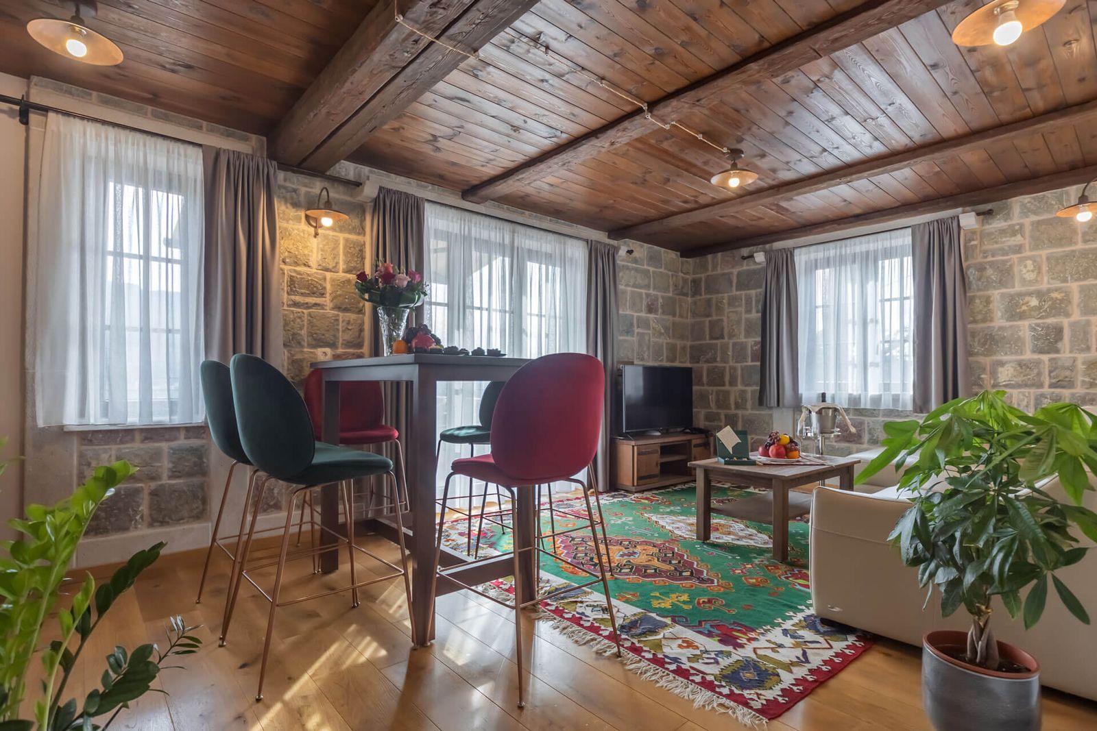 Stara Čaršija Hotel & Spa penthouse.jpg