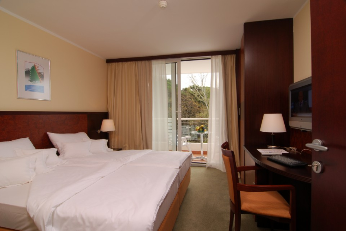 Hotel Princess deluxe soba.jpg
