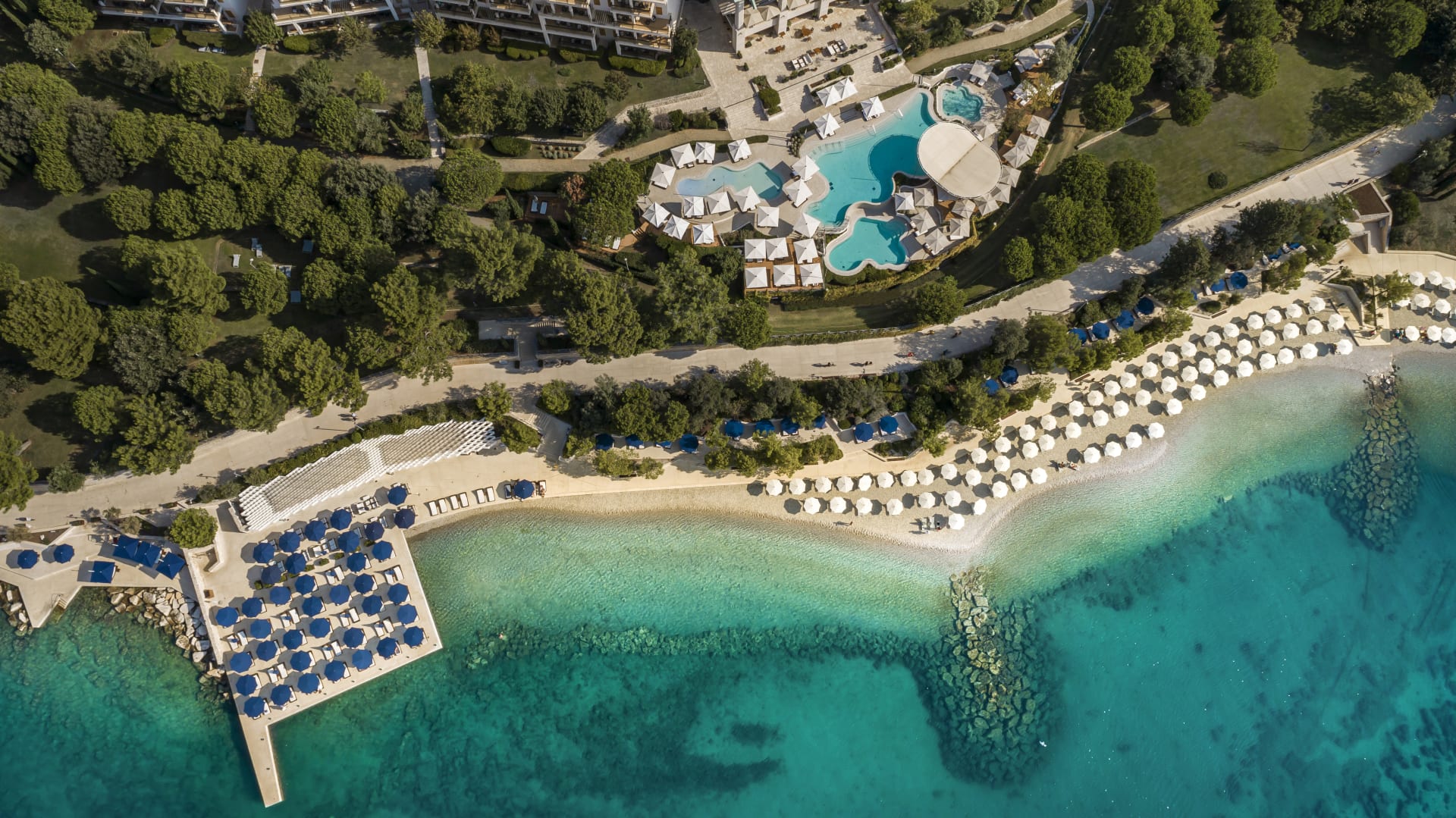 Monte Mulini Adults Exclusive Hotel-Plaza.jpg