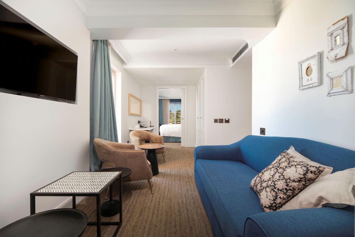 Riva Marina Hvar Hotel-Corner suite balkon pogled more.jpg