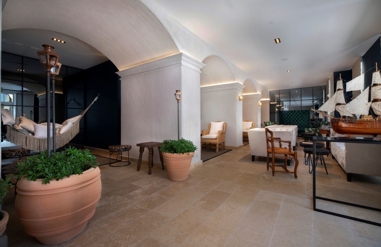 Riva Marina Hvar Hotel-Enterijer hotela.jpg