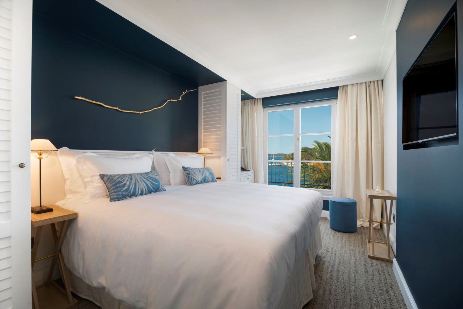 Riva Marina Hvar Hotel-Premium soba.jpg