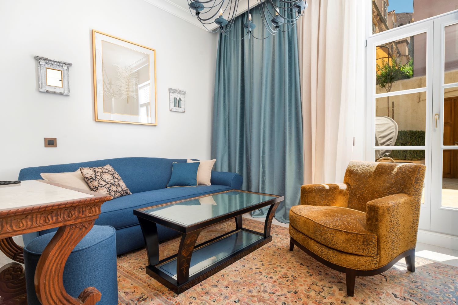 Riva Marina Hvar Hotel-Suite Gradn terasa.jpg