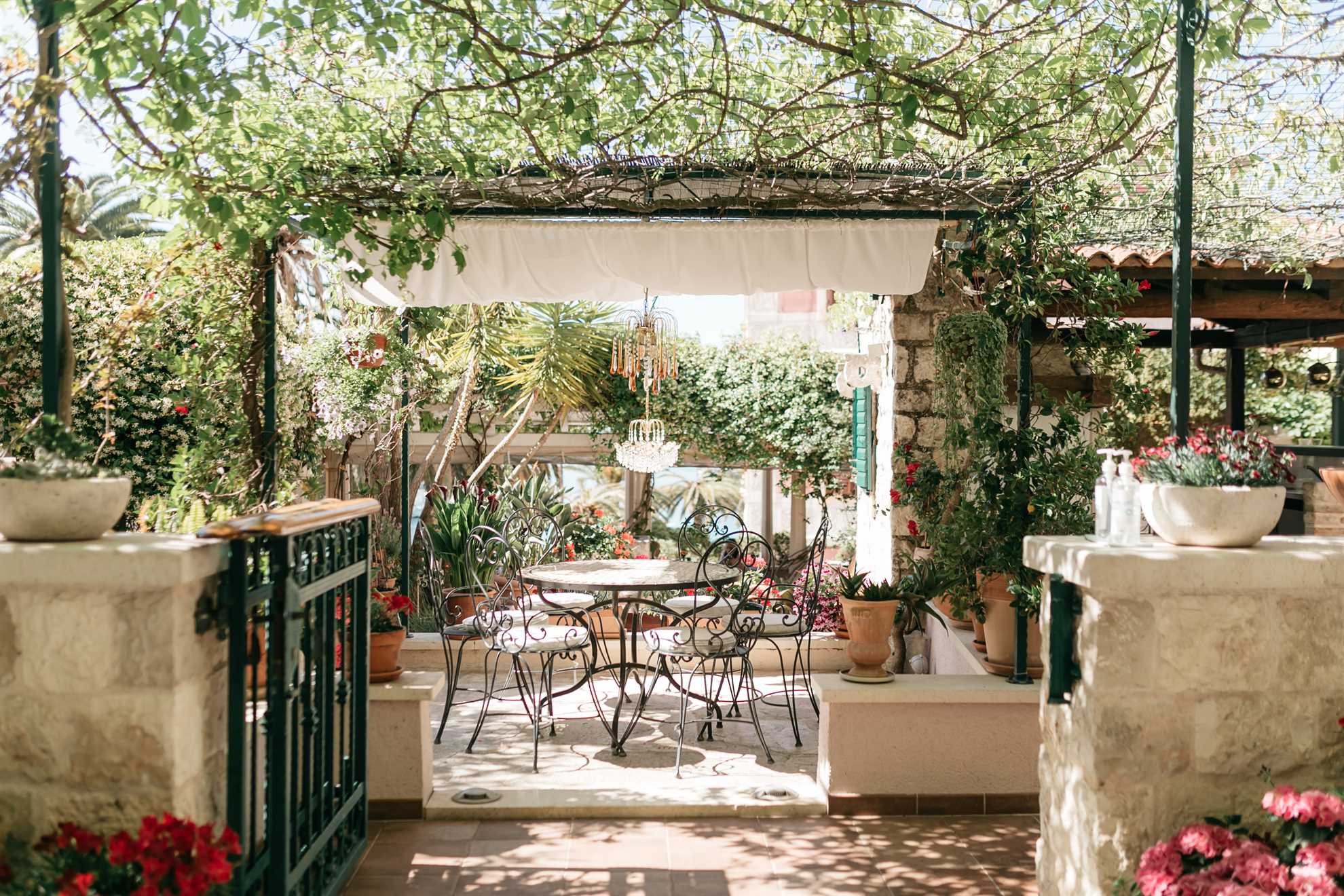 Park Hvar-Basta hotela.jpg